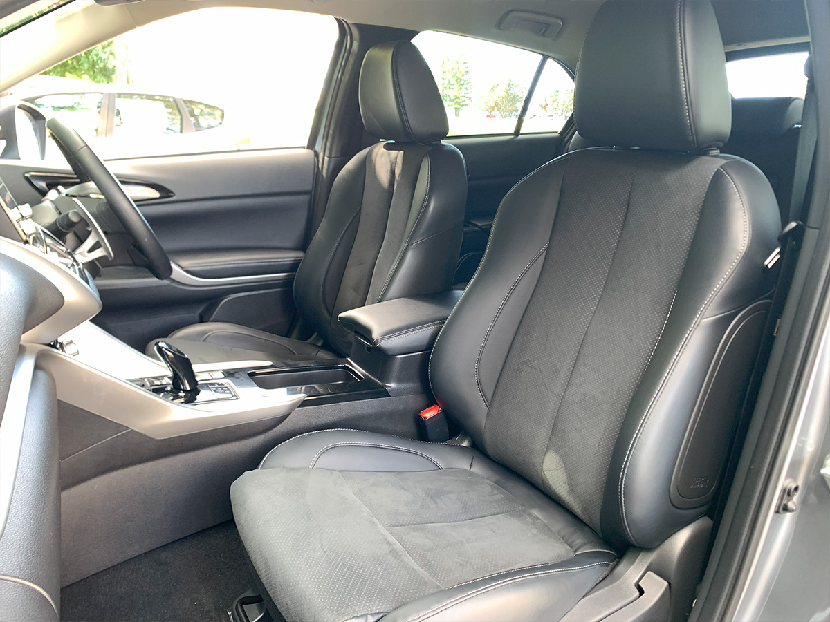 2024 Mitsubishi Eclipse Cross PHEV XLS 4WD Hybrid