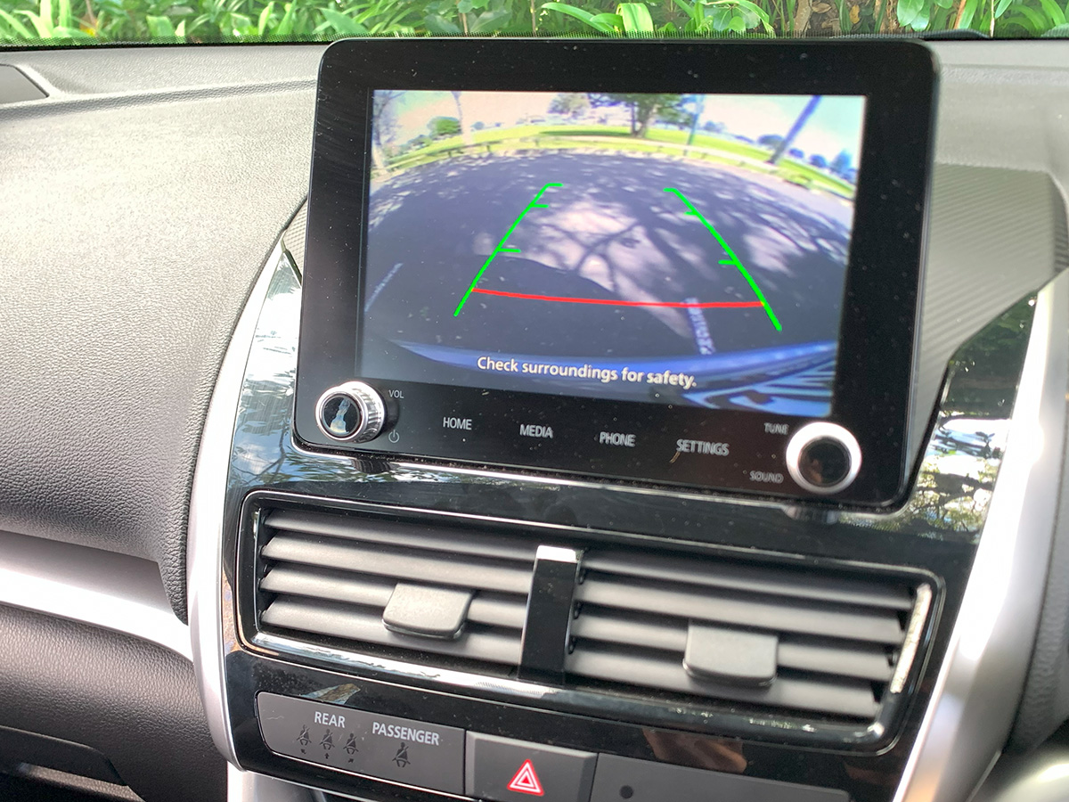 2024 Mitsubishi Eclipse Cross PHEV XLS 4WD Hybrid