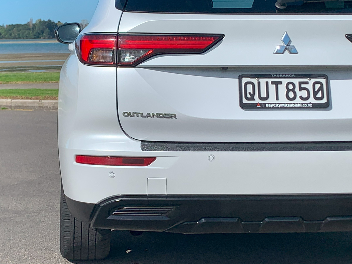 2024 Mitsubishi Outlander Sport 2WD 7 Seater 2.5L Petrol