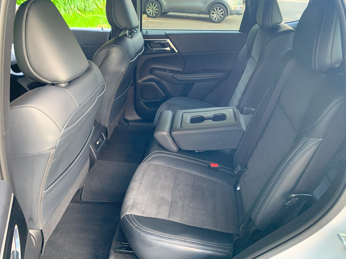 2024 Mitsubishi Outlander Sport 2WD 7 Seater 2.5L Petrol