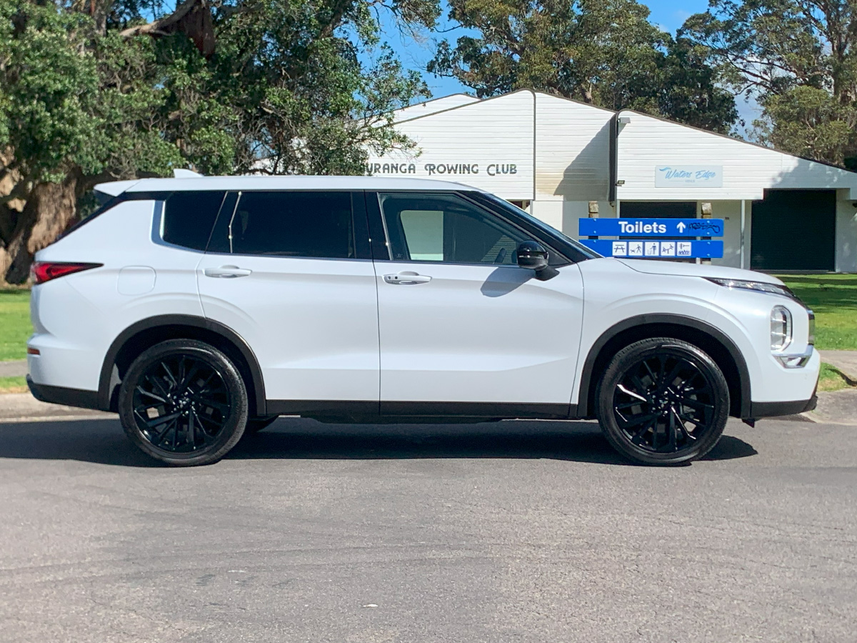 2024 Mitsubishi Outlander Sport 2WD 7 Seater 2.5L Petrol