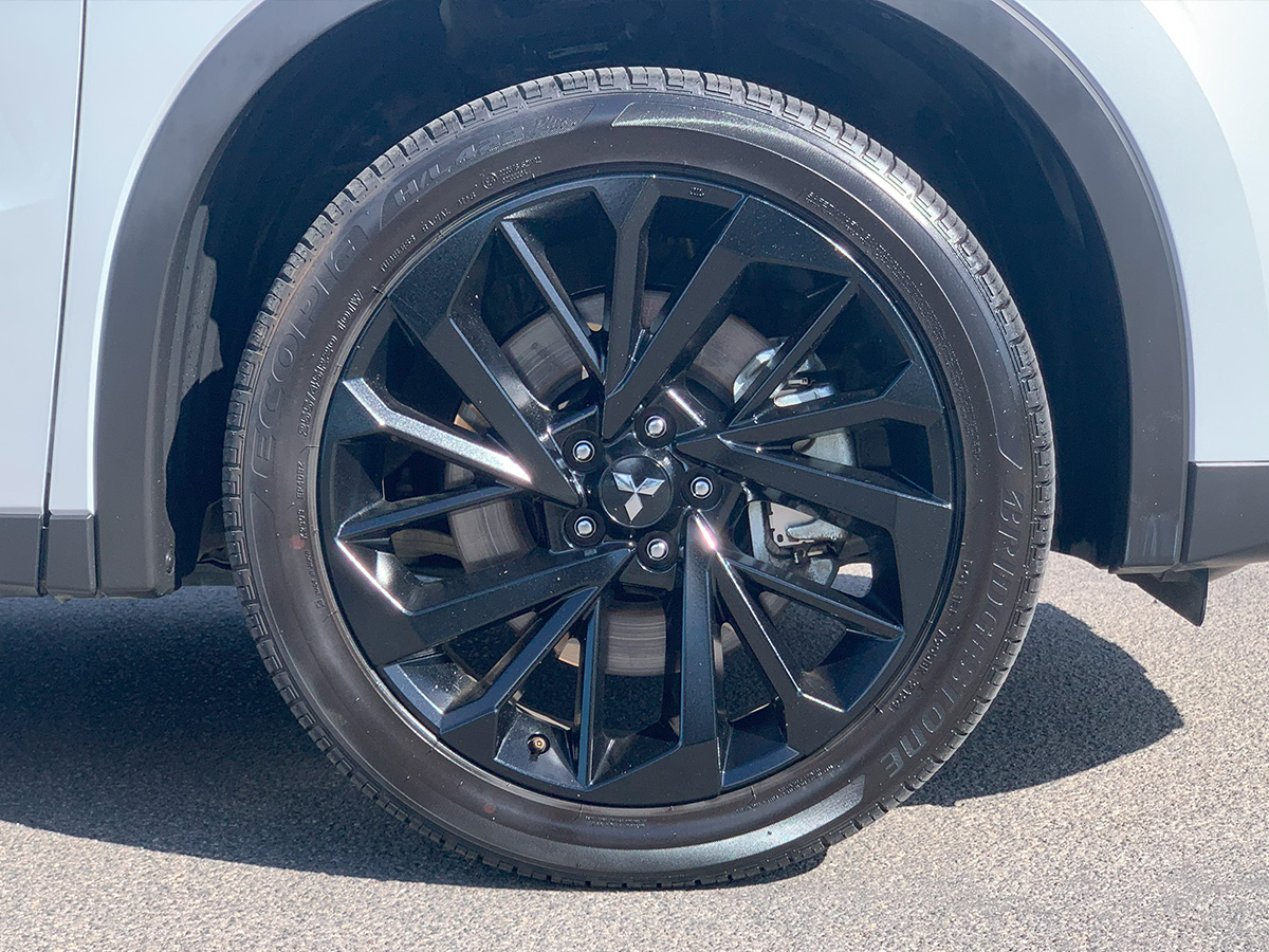 2024 Mitsubishi Outlander Sport 2WD 7 Seater 2.5L Petrol