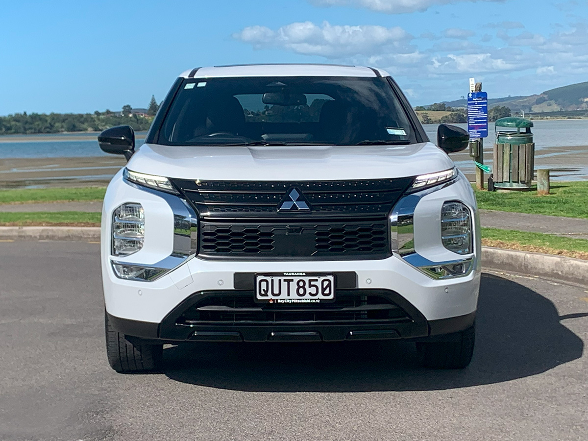 2024 Mitsubishi Outlander Sport 2WD 7 Seater 2.5L Petrol