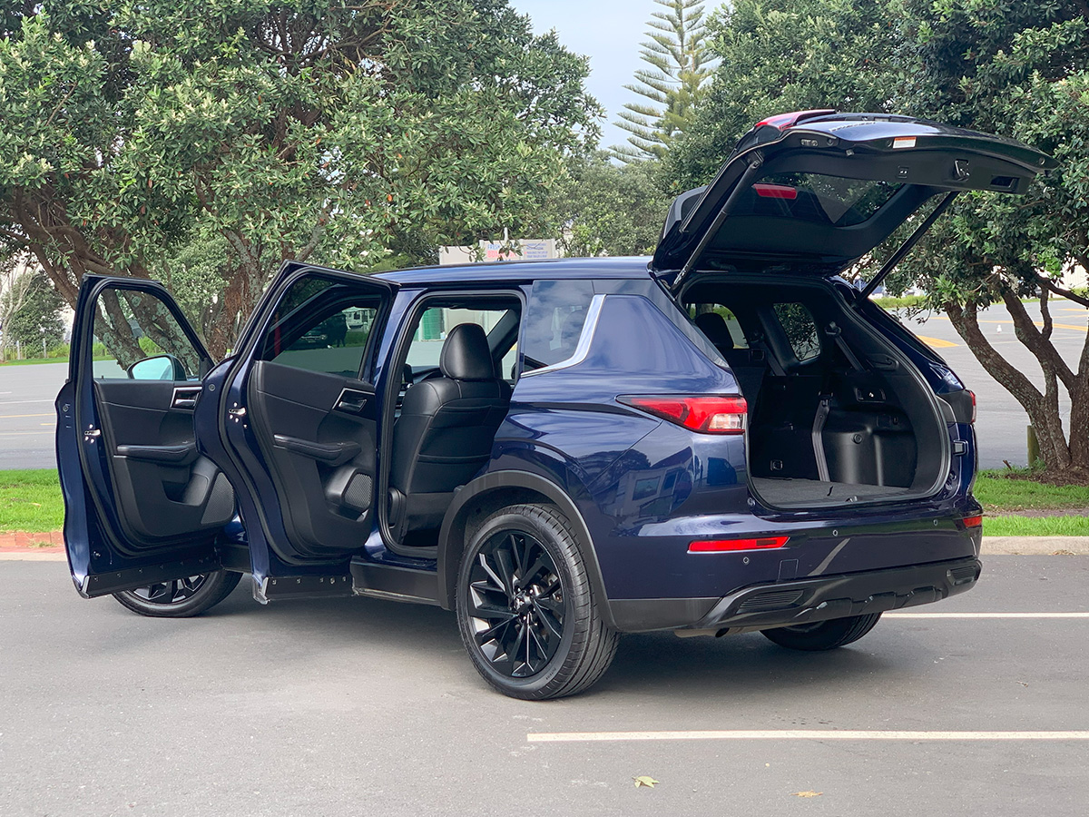 2024 Mitsubishi Outlander Sport 2WD 7 Seater 2.5L Petrol