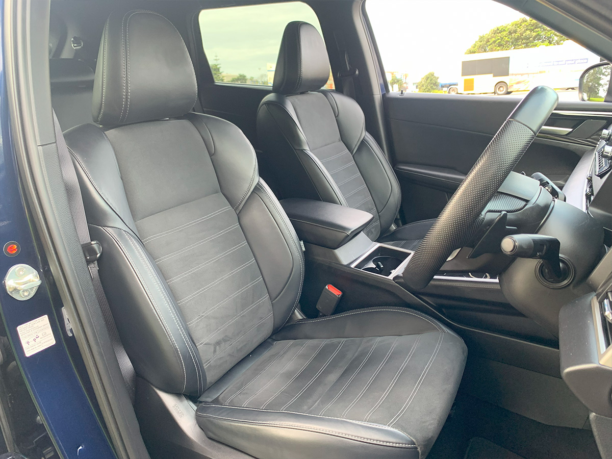 2024 Mitsubishi Outlander Sport 2WD 7 Seater 2.5L Petrol