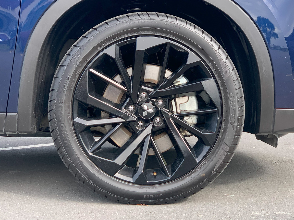 2024 Mitsubishi Outlander Sport 2WD 7 Seater 2.5L Petrol