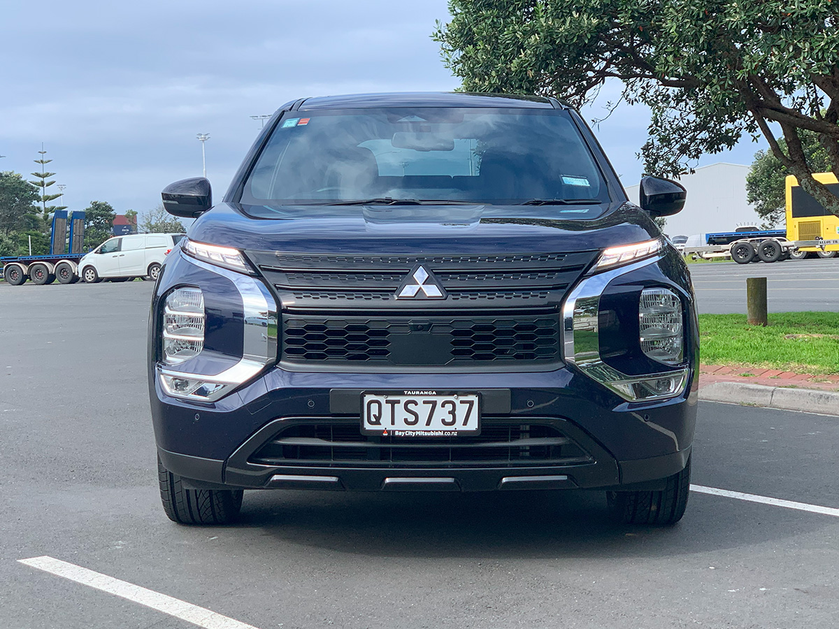 2024 Mitsubishi Outlander Sport 2WD 7 Seater 2.5L Petrol