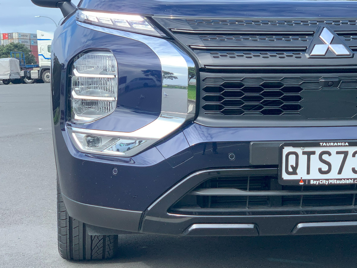 2024 Mitsubishi Outlander Sport 2WD 7 Seater 2.5L Petrol