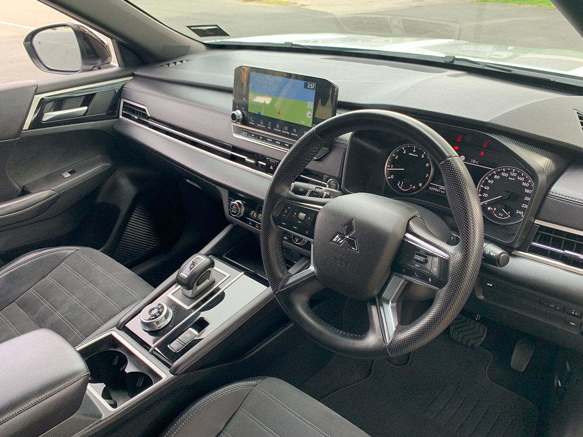 2024 Mitsubishi Outlander Sport 2WD 7 Seater 2.5L Petrol