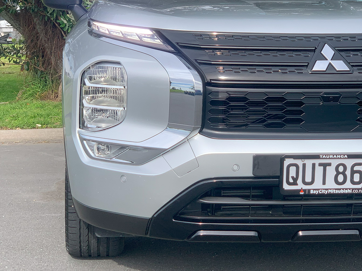 2024 Mitsubishi Outlander Sport 2WD 7 Seater 2.5L Petrol