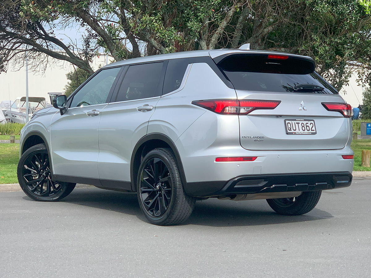 2024 Mitsubishi Outlander Sport 2WD 7 Seater 2.5L Petrol