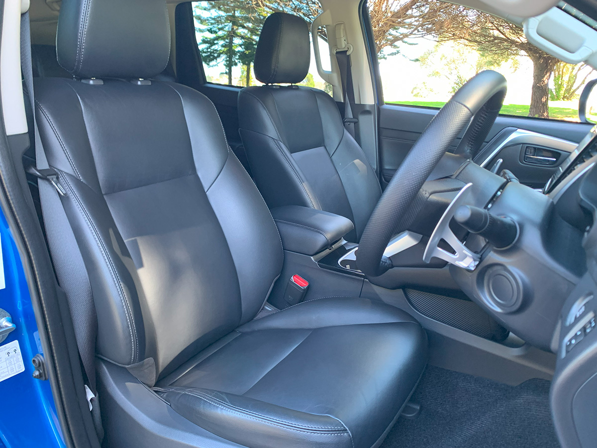 2024 Mitsubishi Pajero Sport VRX