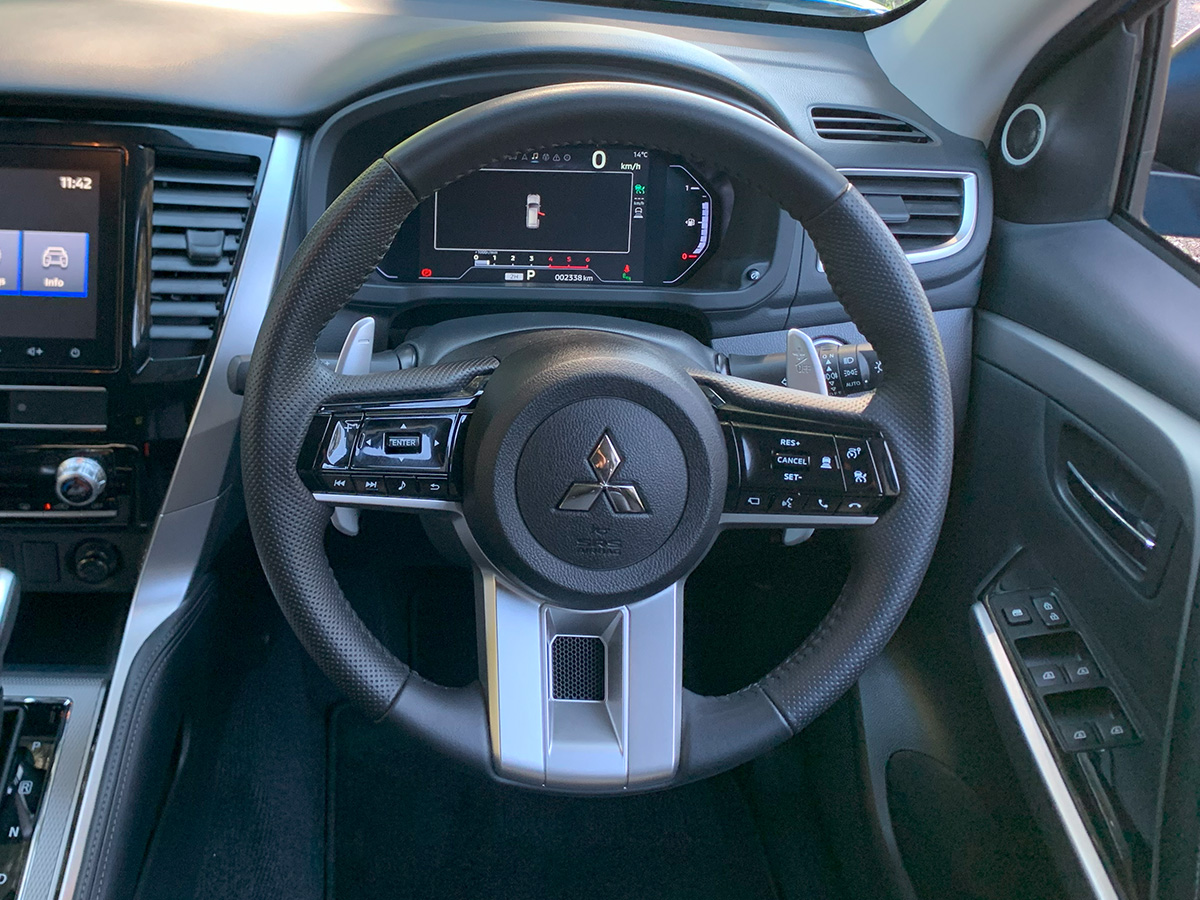 2024 Mitsubishi Pajero Sport VRX