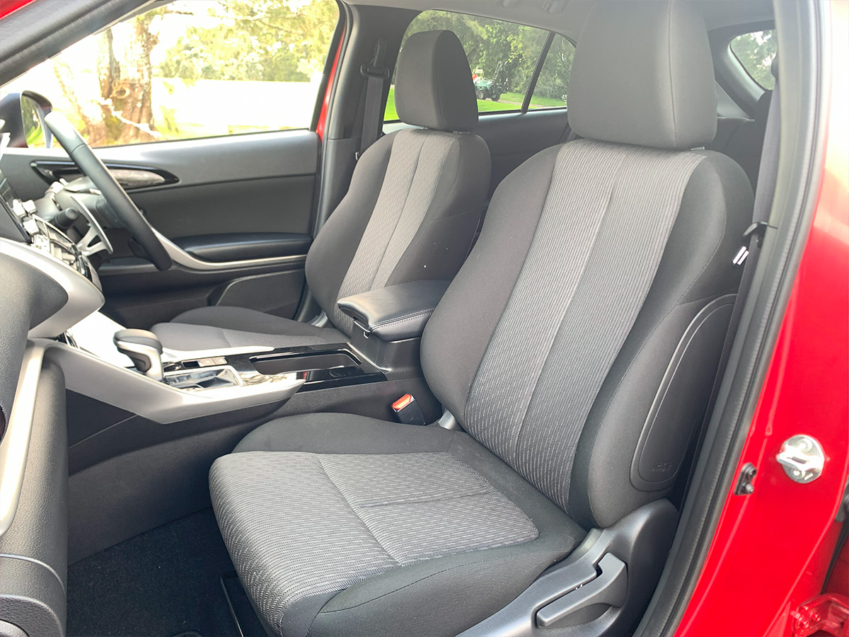 2025 Mitsubishi Eclipse Cross XLS 2WD