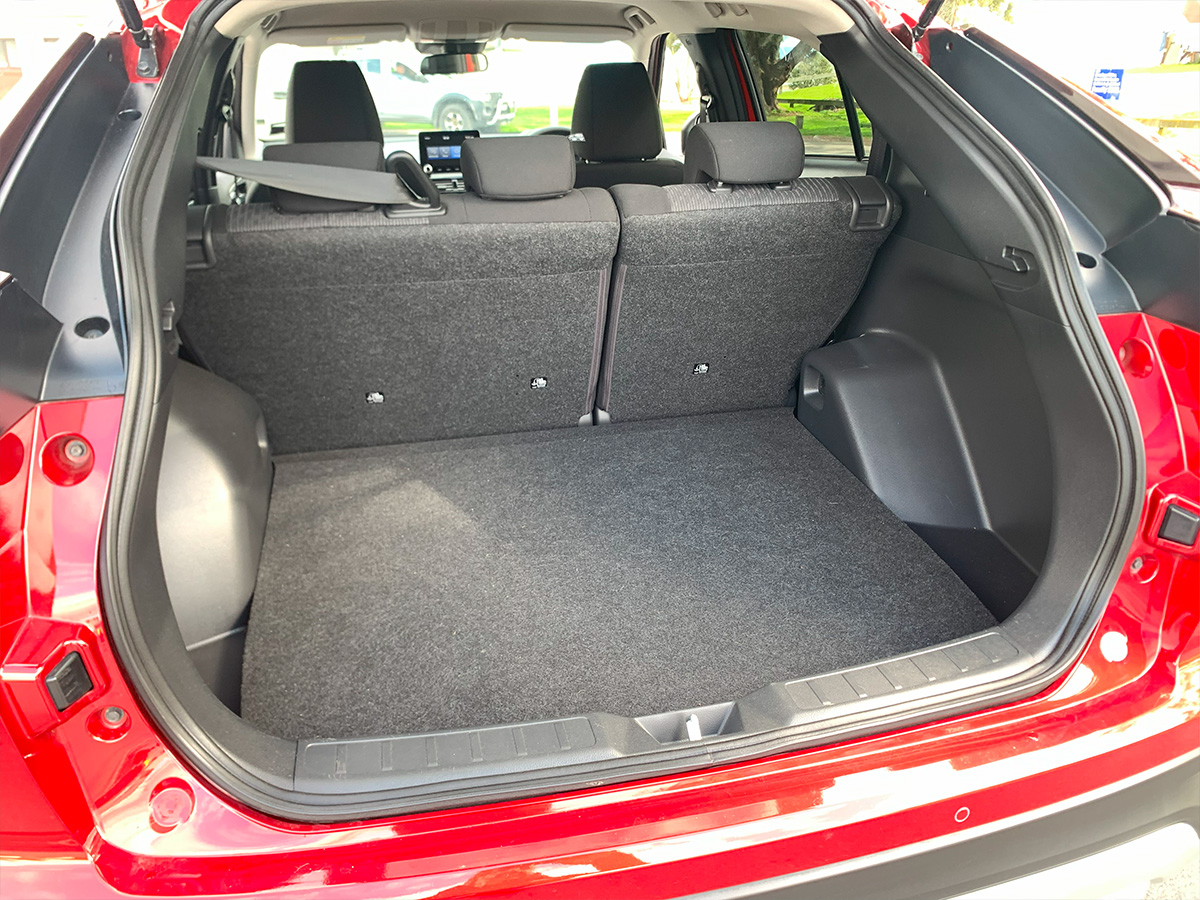 2025 Mitsubishi Eclipse Cross XLS 2WD