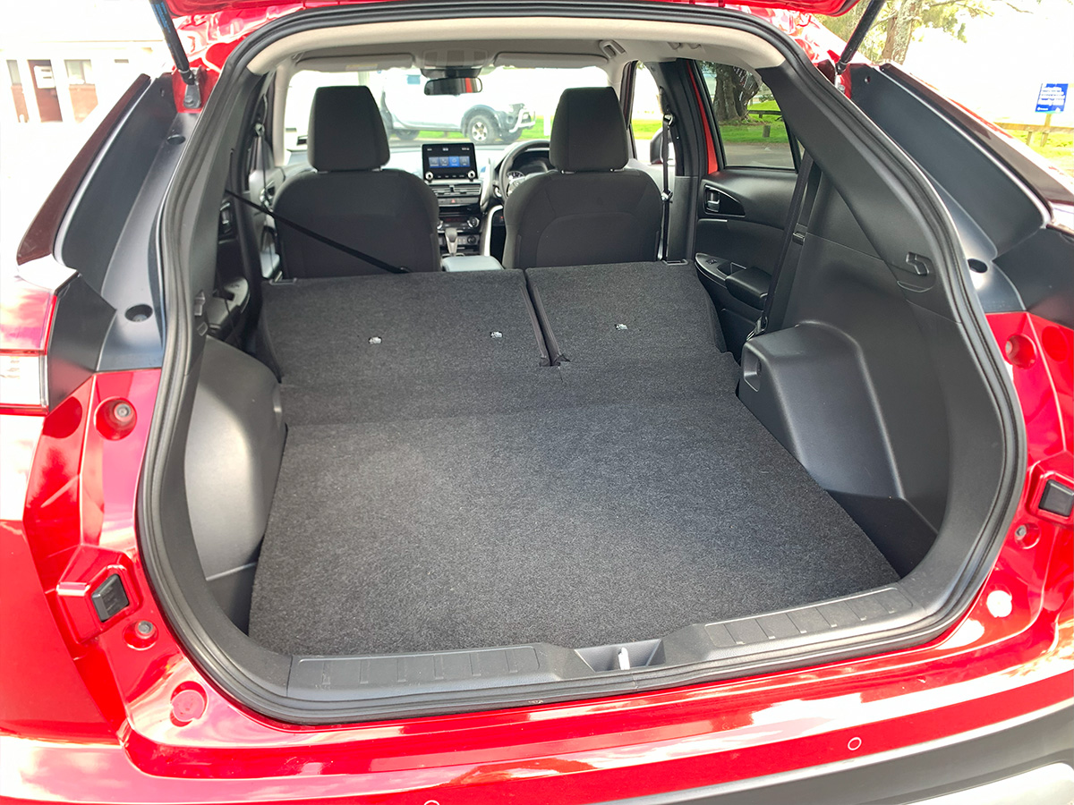 2025 Mitsubishi Eclipse Cross XLS 2WD