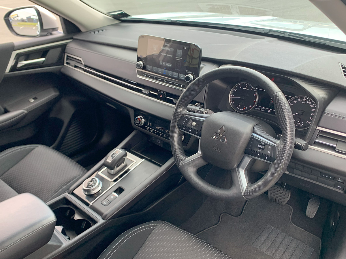 2025 Mitsubishi Outlander LS 2WD 2.5L Petrol Auto