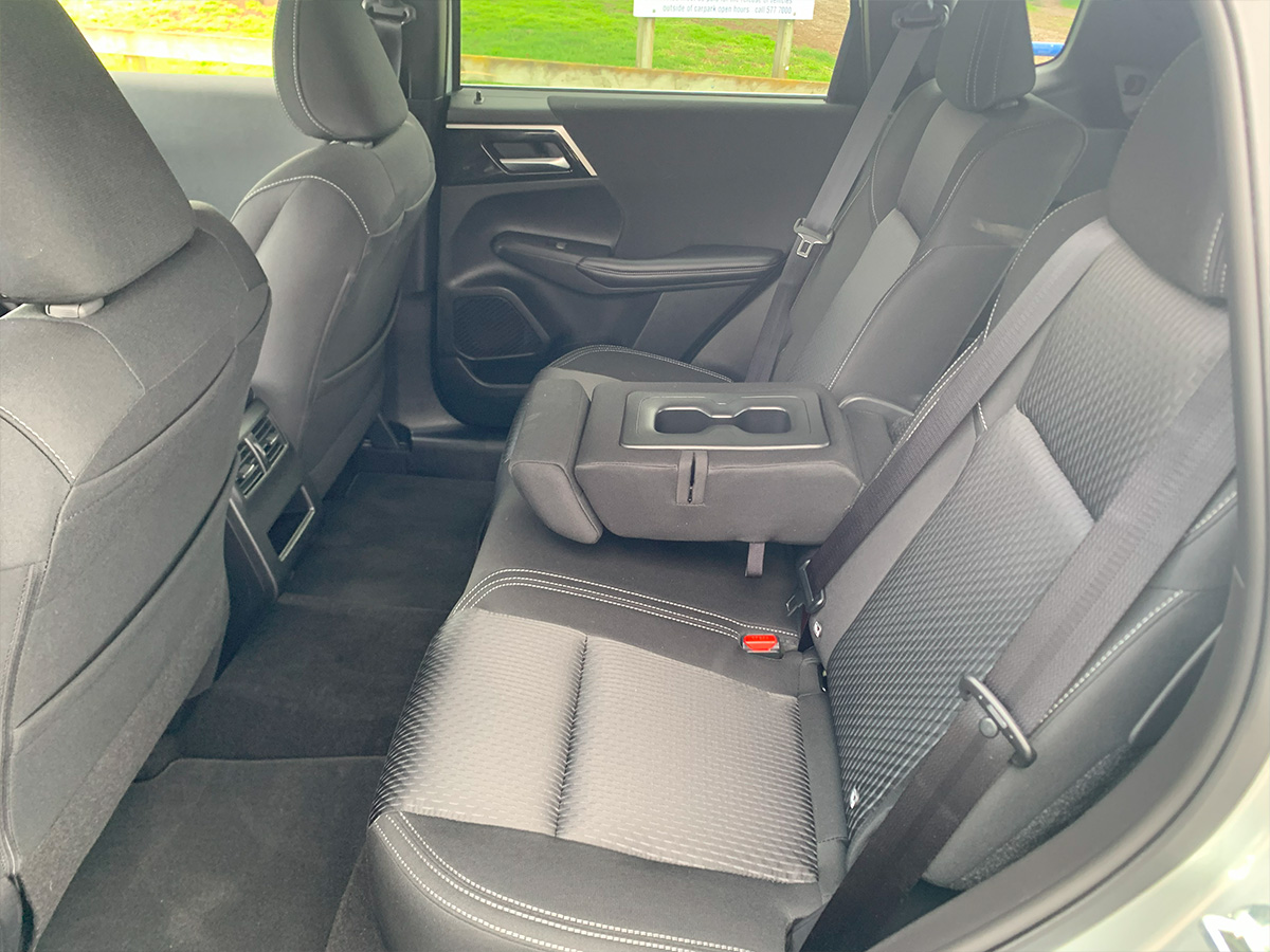 2025 Mitsubishi Outlander LS 2WD 2.5L Petrol Auto