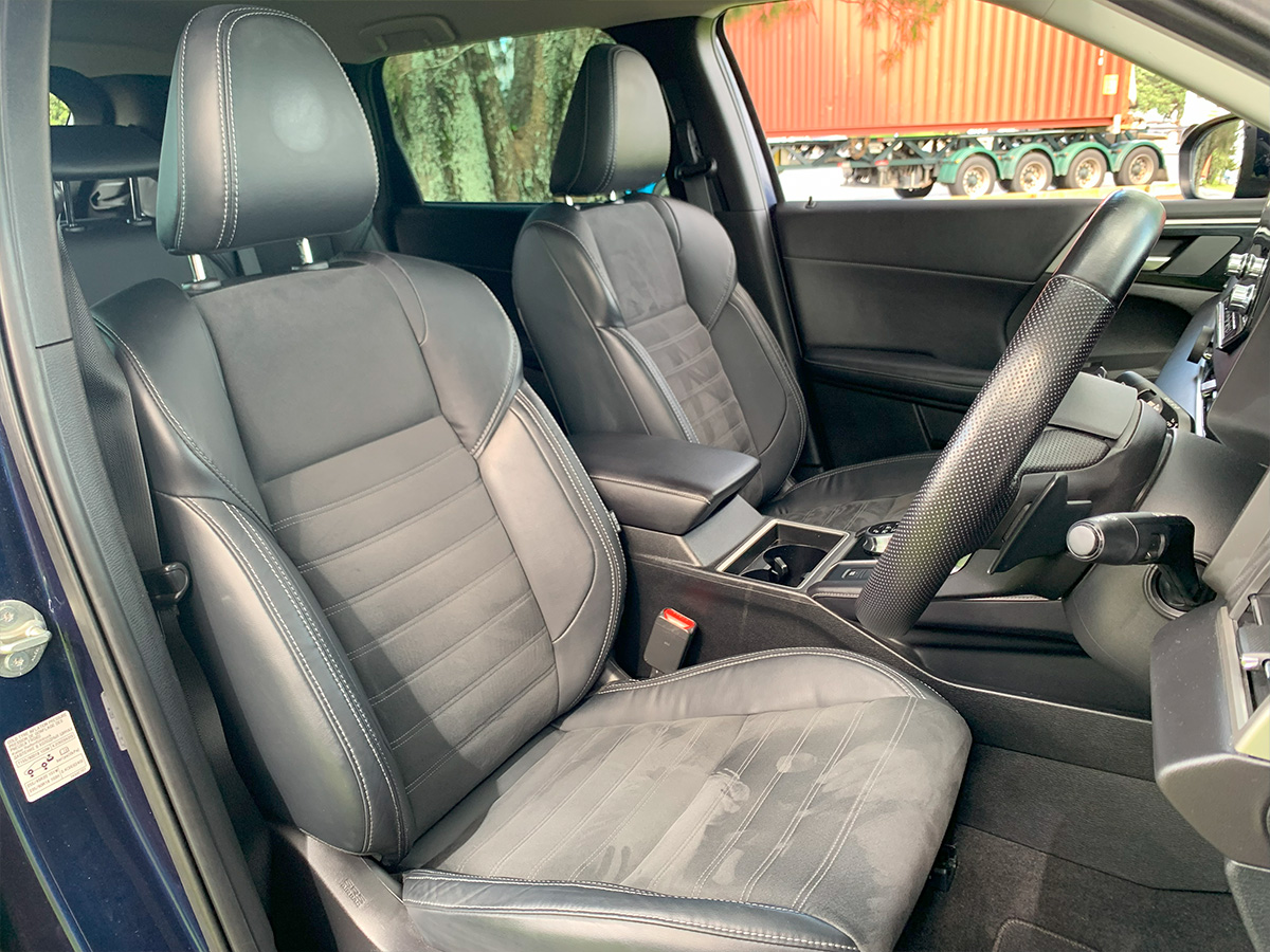 2022 Mitsubishi Outlander XLS 2WD 7 Seater 2.5L Petrol