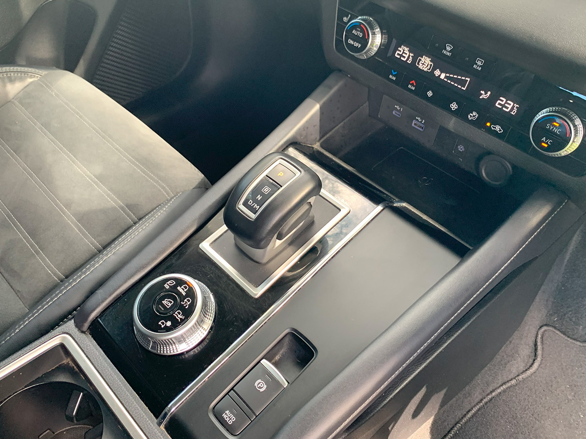 2022 Mitsubishi Outlander XLS 2WD 7 Seater 2.5L Petrol