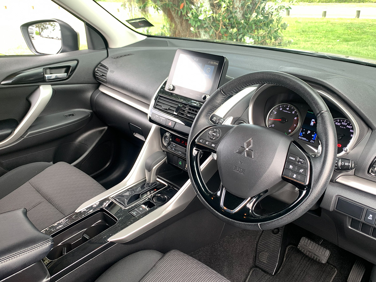 2023 Mitsubishi Eclipse Cross XLS 2WD