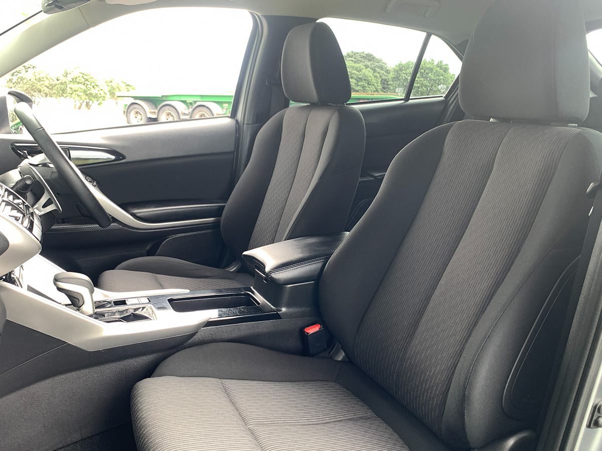 2023 Mitsubishi Eclipse Cross XLS 2WD