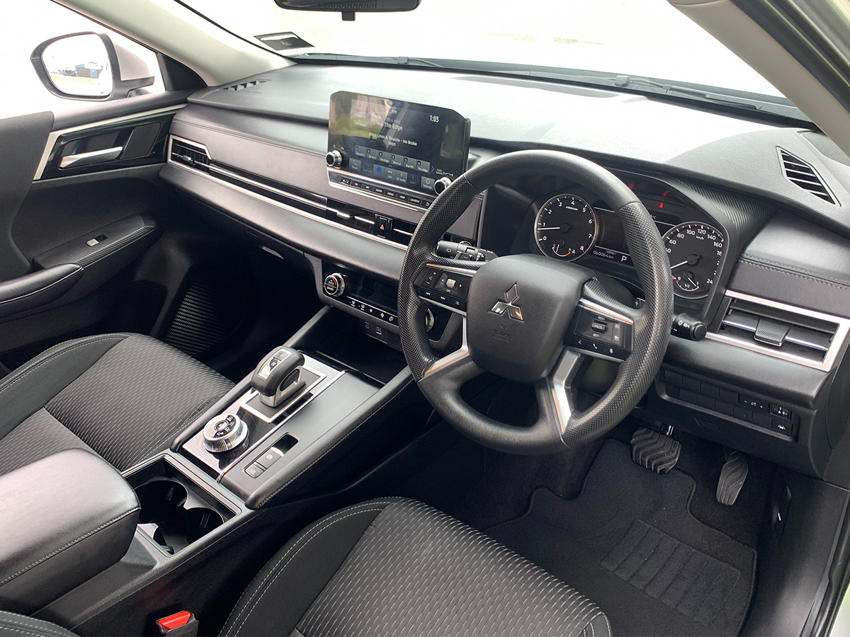 2023 Mitsubishi Outlander LS 2WD 2.5L Petrol Auto