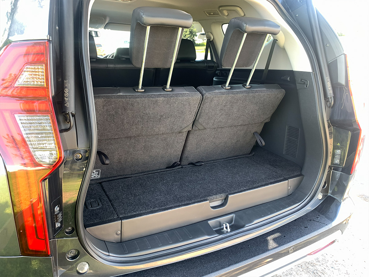 2023 Mitsubishi Pajero Sport VRX 4WD 7 Seater