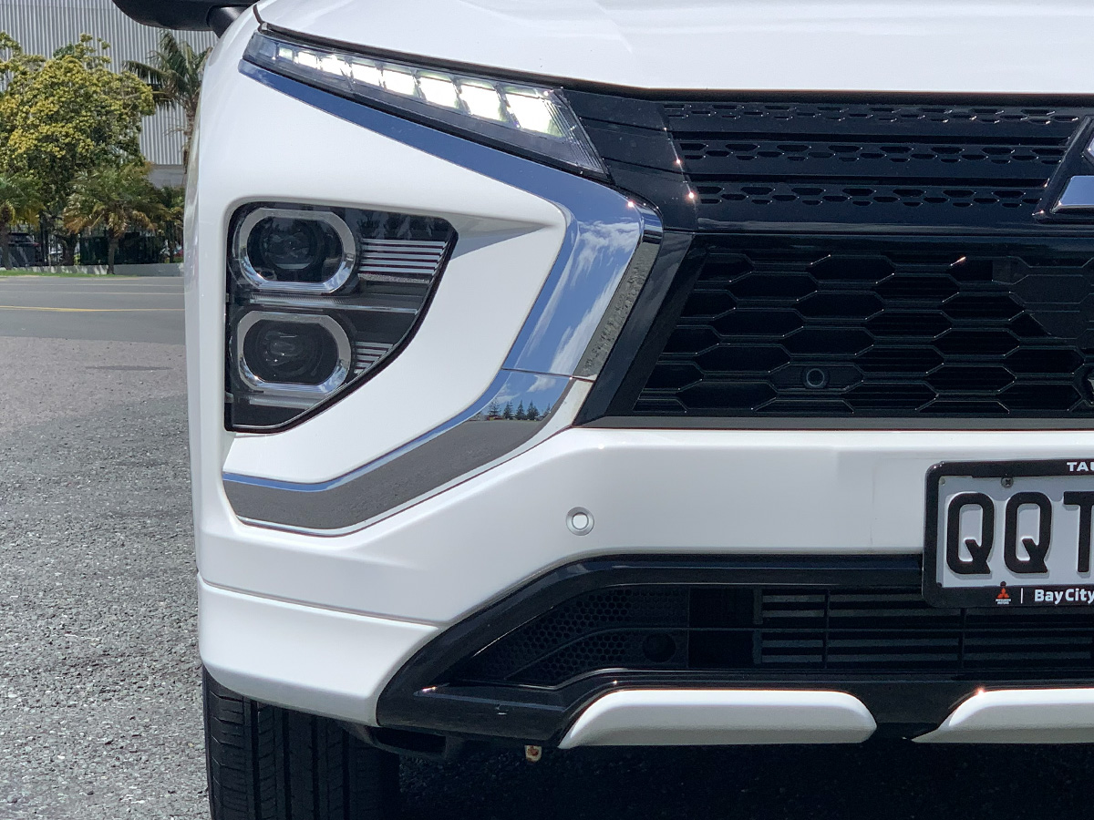 2024 Mitsubishi Eclipse Cross VRX 2WD