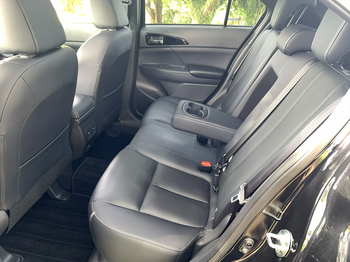 2024 Mitsubishi Eclipse Cross VRX 2WD