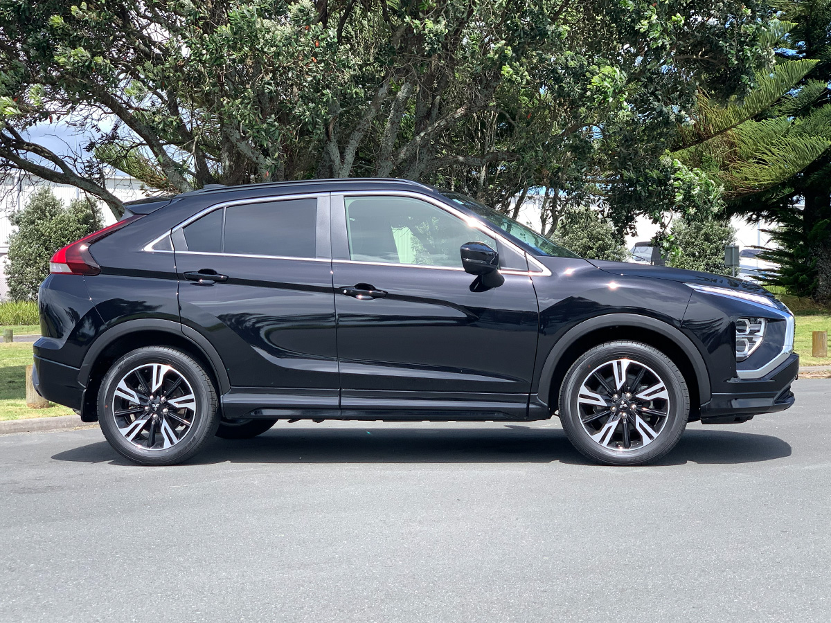 2024 Mitsubishi Eclipse Cross VRX 2WD