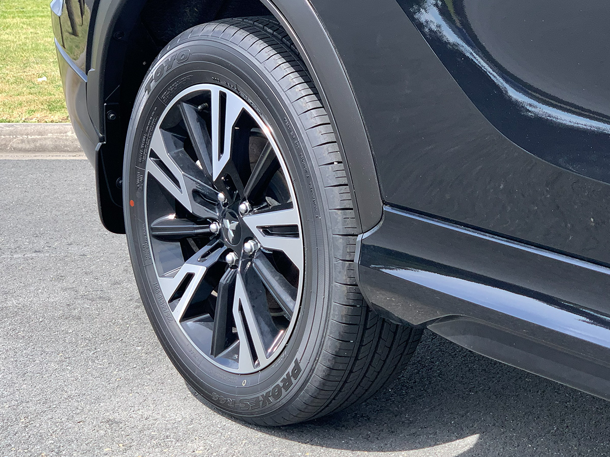 2024 Mitsubishi Eclipse Cross VRX 2WD