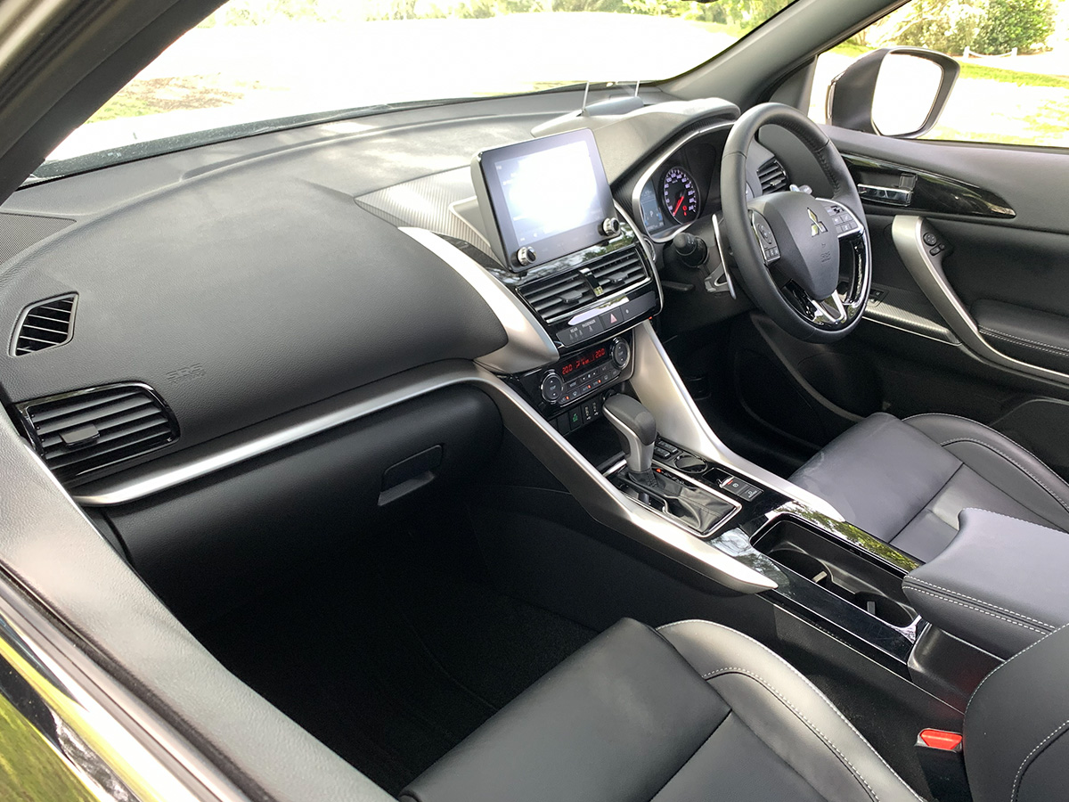 2024 Mitsubishi Eclipse Cross VRX 2WD