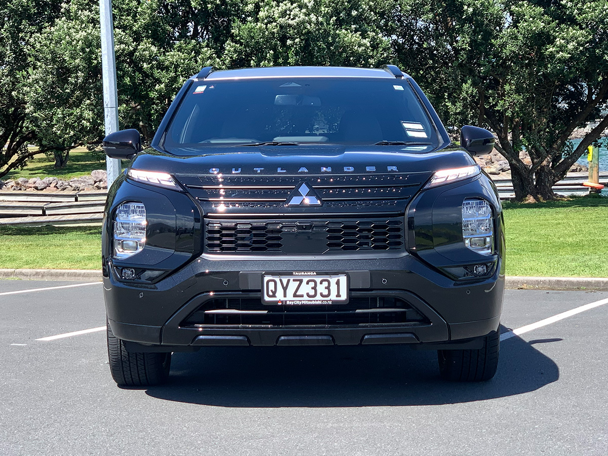 2024 Mitsubishi Outlander PHEV Exceed