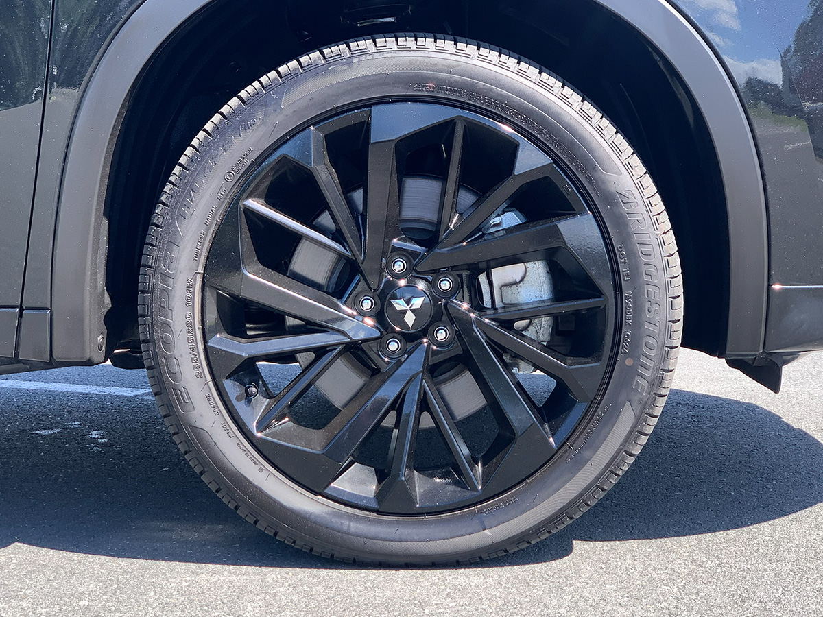 2024 Mitsubishi Outlander PHEV Exceed