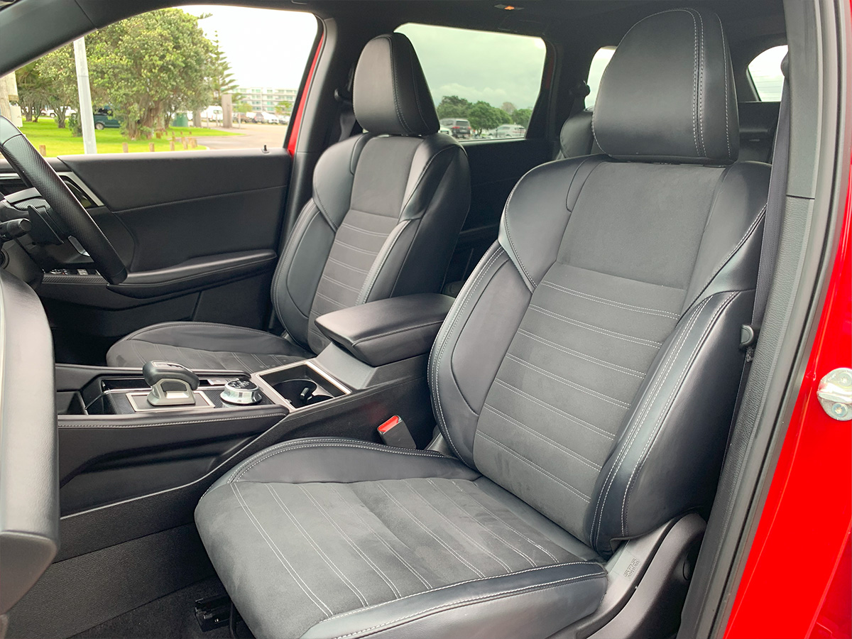 2024 Mitsubishi Outlander Sport 2WD 7 Seater 2.5L Petrol