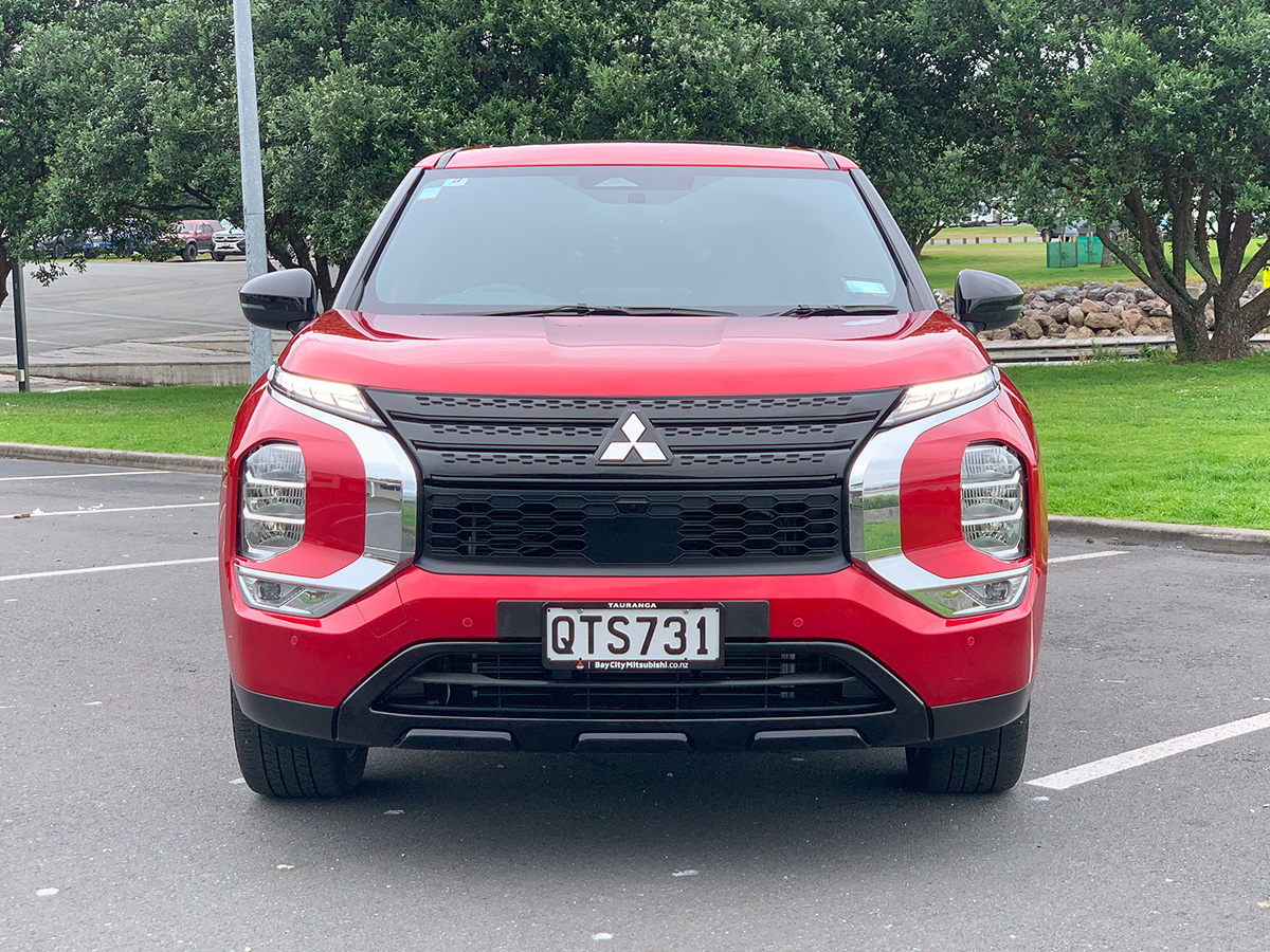 2024 Mitsubishi Outlander Sport 2WD 7 Seater 2.5L Petrol