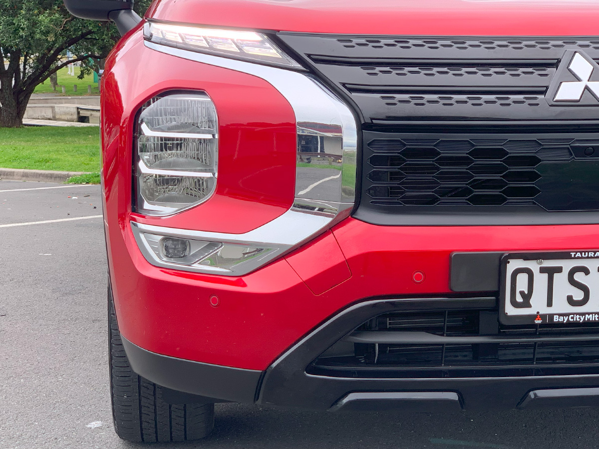 2024 Mitsubishi Outlander Sport 2WD 7 Seater 2.5L Petrol