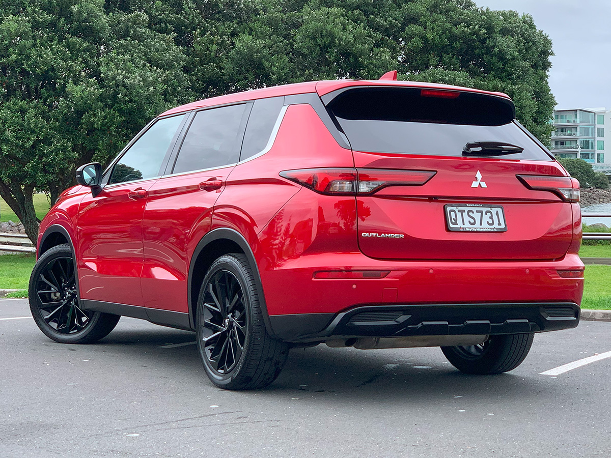 2024 Mitsubishi Outlander Sport 2WD 7 Seater 2.5L Petrol