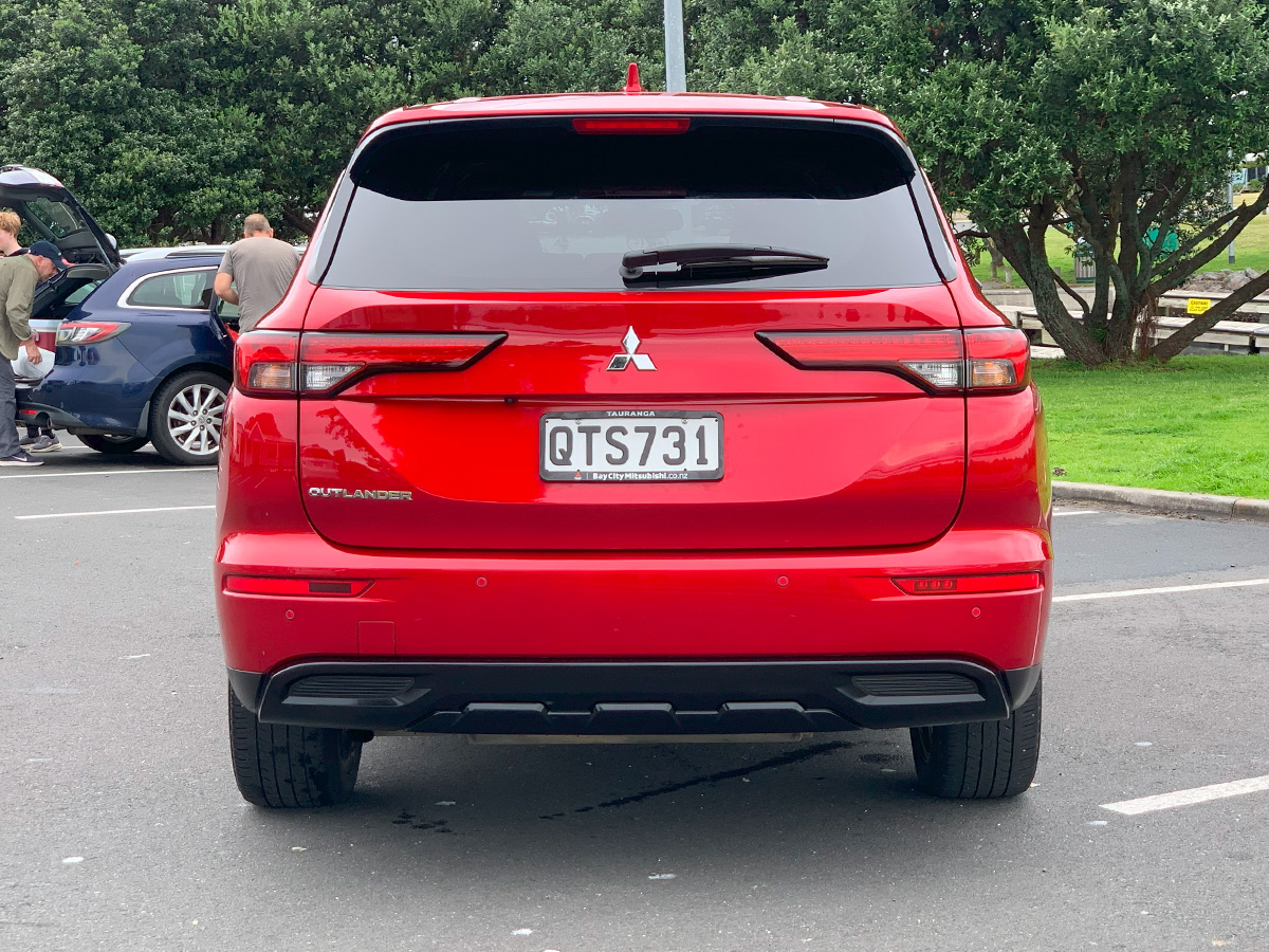 2024 Mitsubishi Outlander Sport 2WD 7 Seater 2.5L Petrol