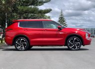 2024 Mitsubishi Outlander PHEV VRX 7 Seater