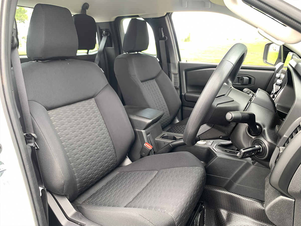 2026 Mitsubishi Triton GLX Club Cab 4WD