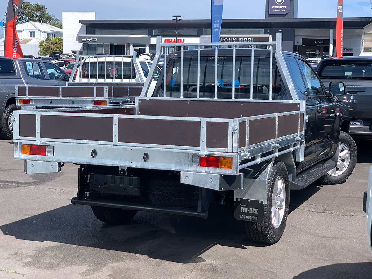 2025 Mitsubishi Triton GLX Club Cab 4WD