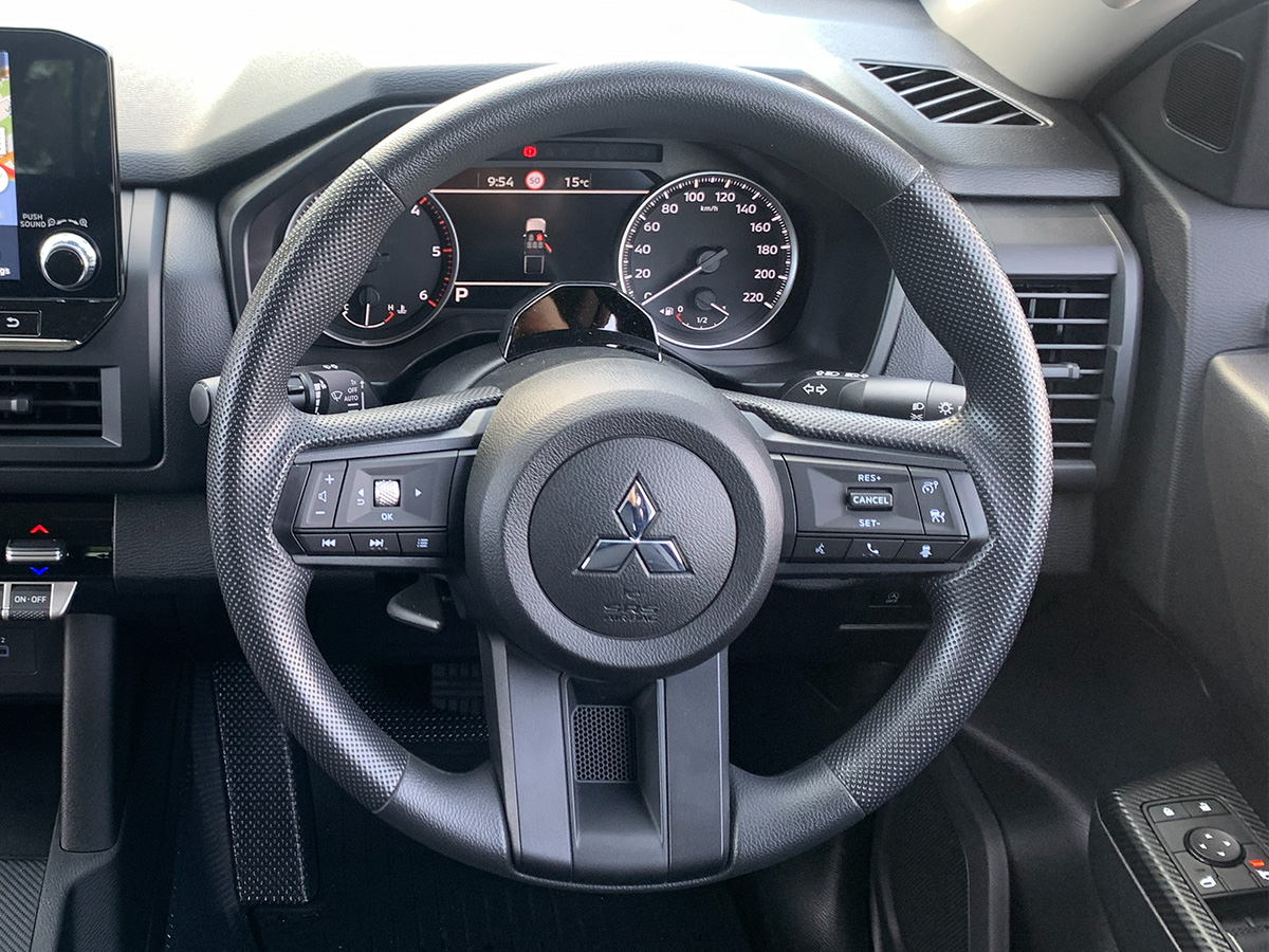 2025 Mitsubishi Triton GLX Double Cab 4WD