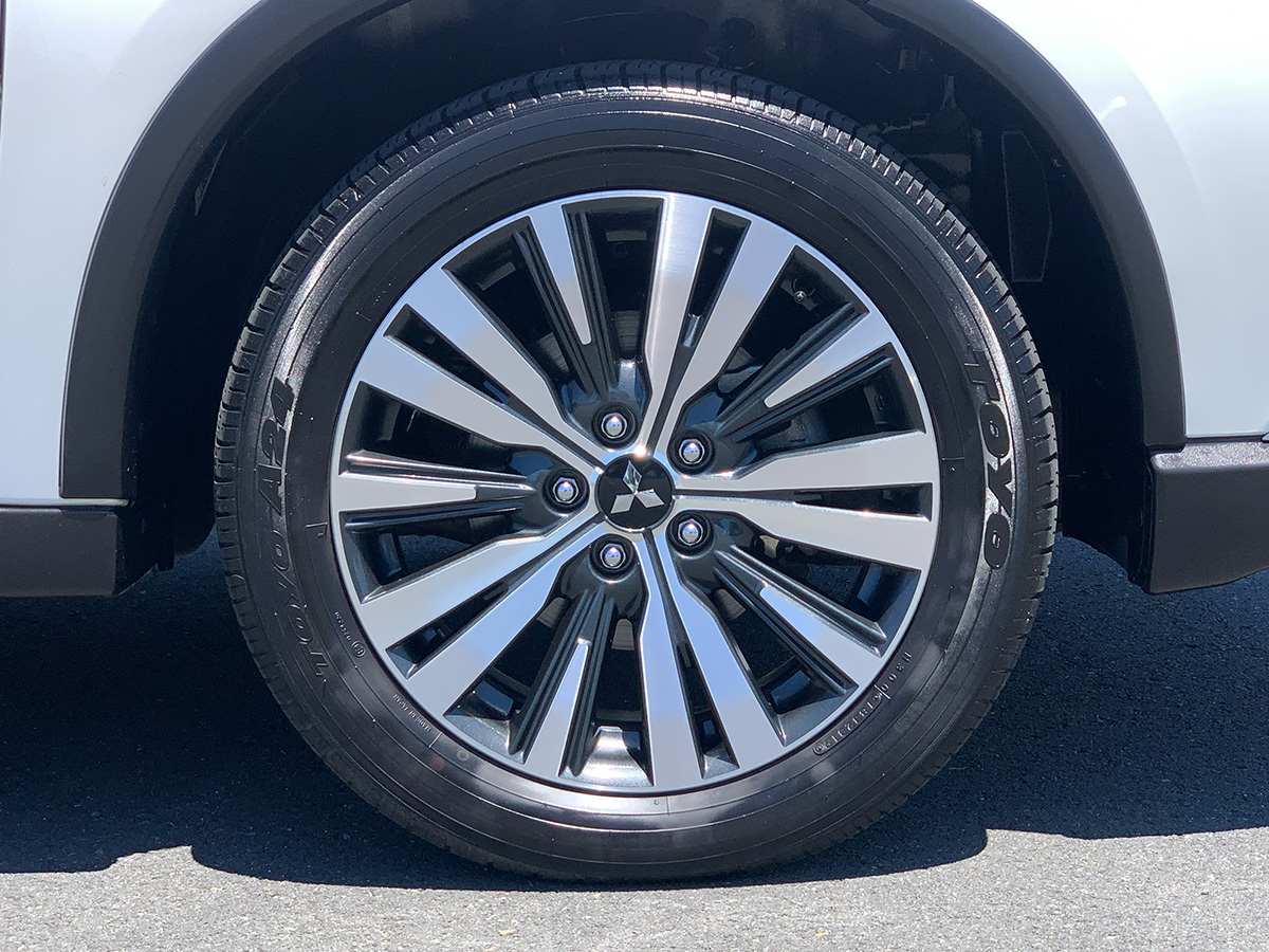 2019 Mitsubishi Outlander LS 2.4 Litre 2WD 7 Seater