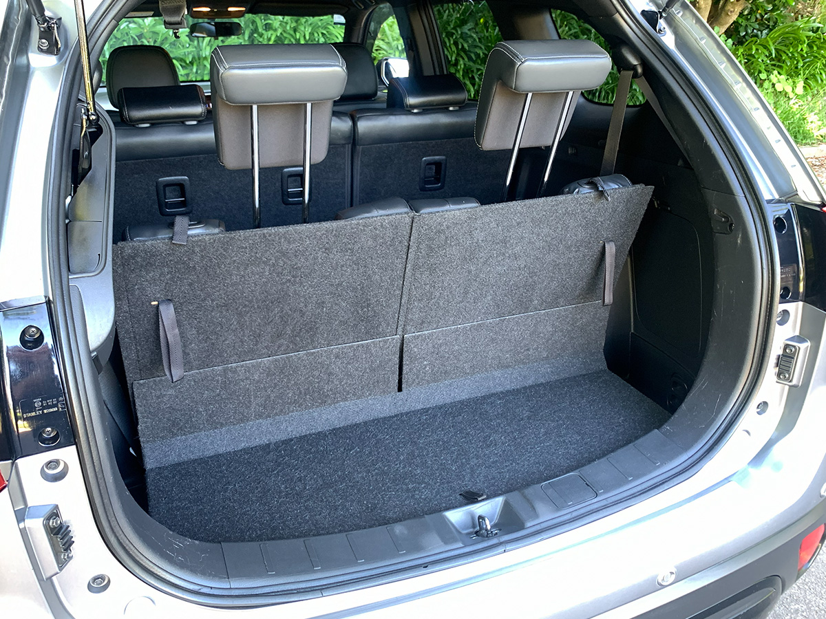 2020 Mitsubishi Outlander SPORT 2.4L Petrol 4WD 7 Seater