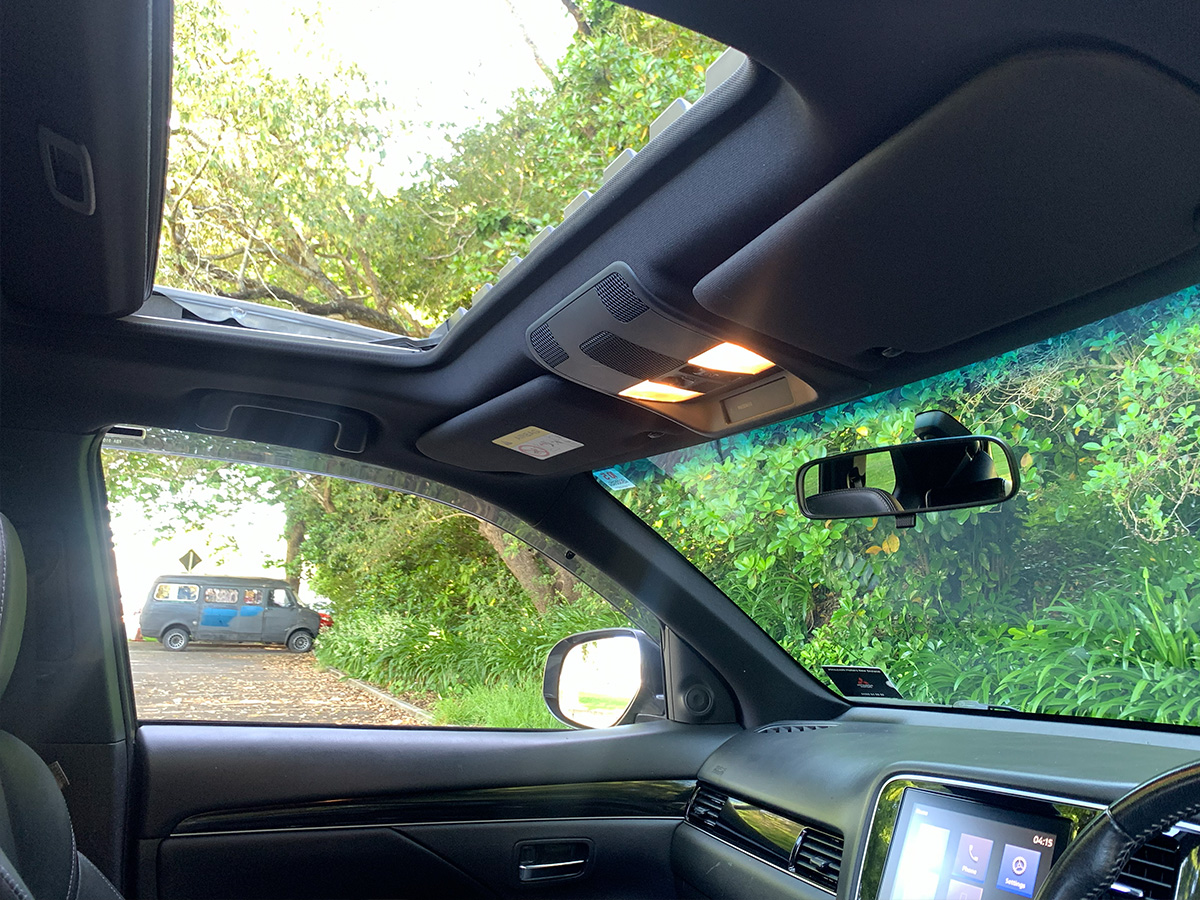 2020 Mitsubishi Outlander SPORT 2.4L Petrol 4WD 7 Seater