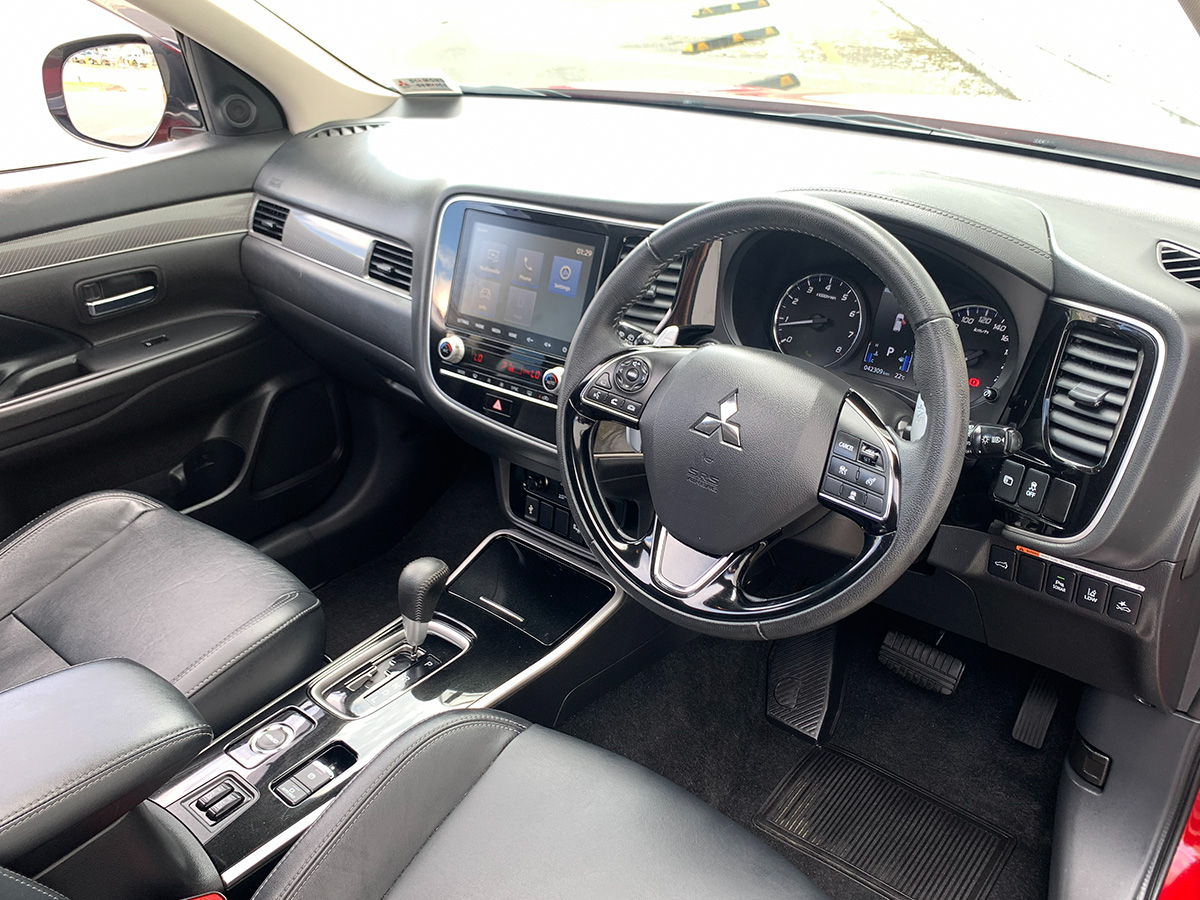 2020 Mitsubishi Outlander VRX 2.4L Petrol 4WD 7 Seater