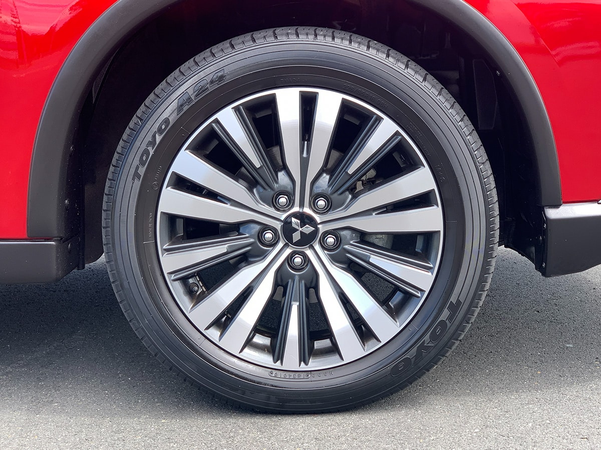 2020 Mitsubishi Outlander VRX 2.4L Petrol 4WD 7 Seater