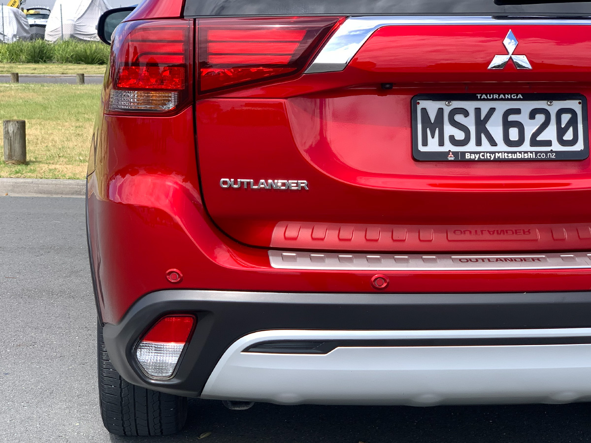 2020 Mitsubishi Outlander VRX 2.4L Petrol 4WD 7 Seater